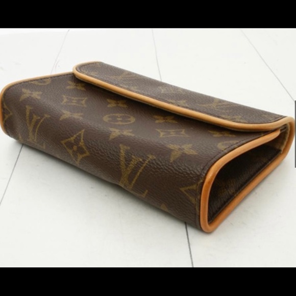 SOLD*SOLD* -Louis Vuitton Florentine Belt Bag- - Picture 4 of 14